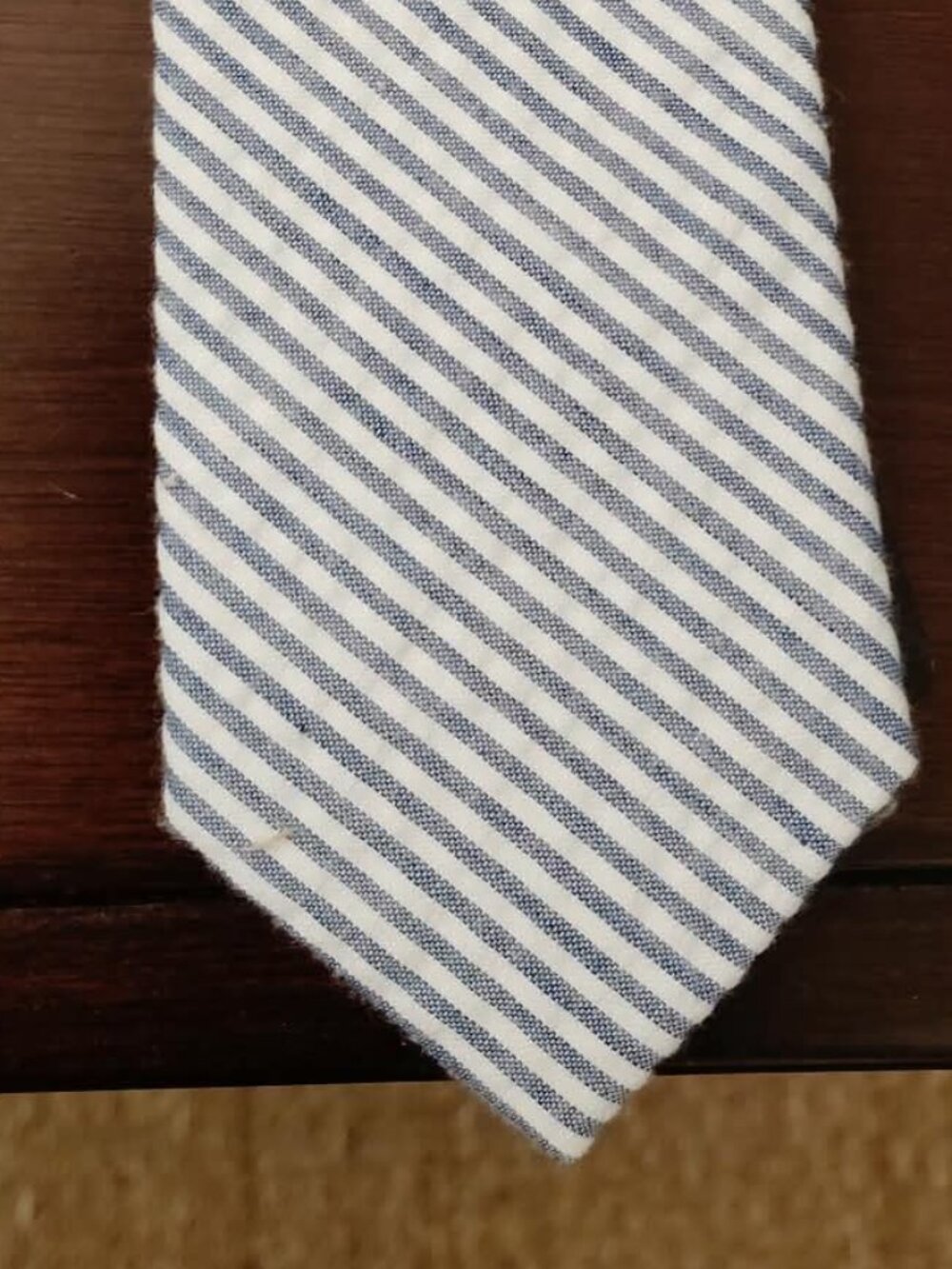 Lord & Taylor NWT seersucker design boys tie ages 6-13